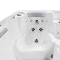 Спа бассейн для бани Wellis Titan