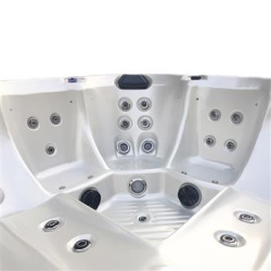 Гидротерапивтический Спа Бассейн Lovia Spa L509