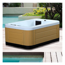 Коммерческий спа бассейн Delfi Spa Jemo